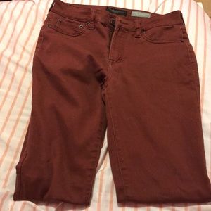Skinny maroon ankle pants
